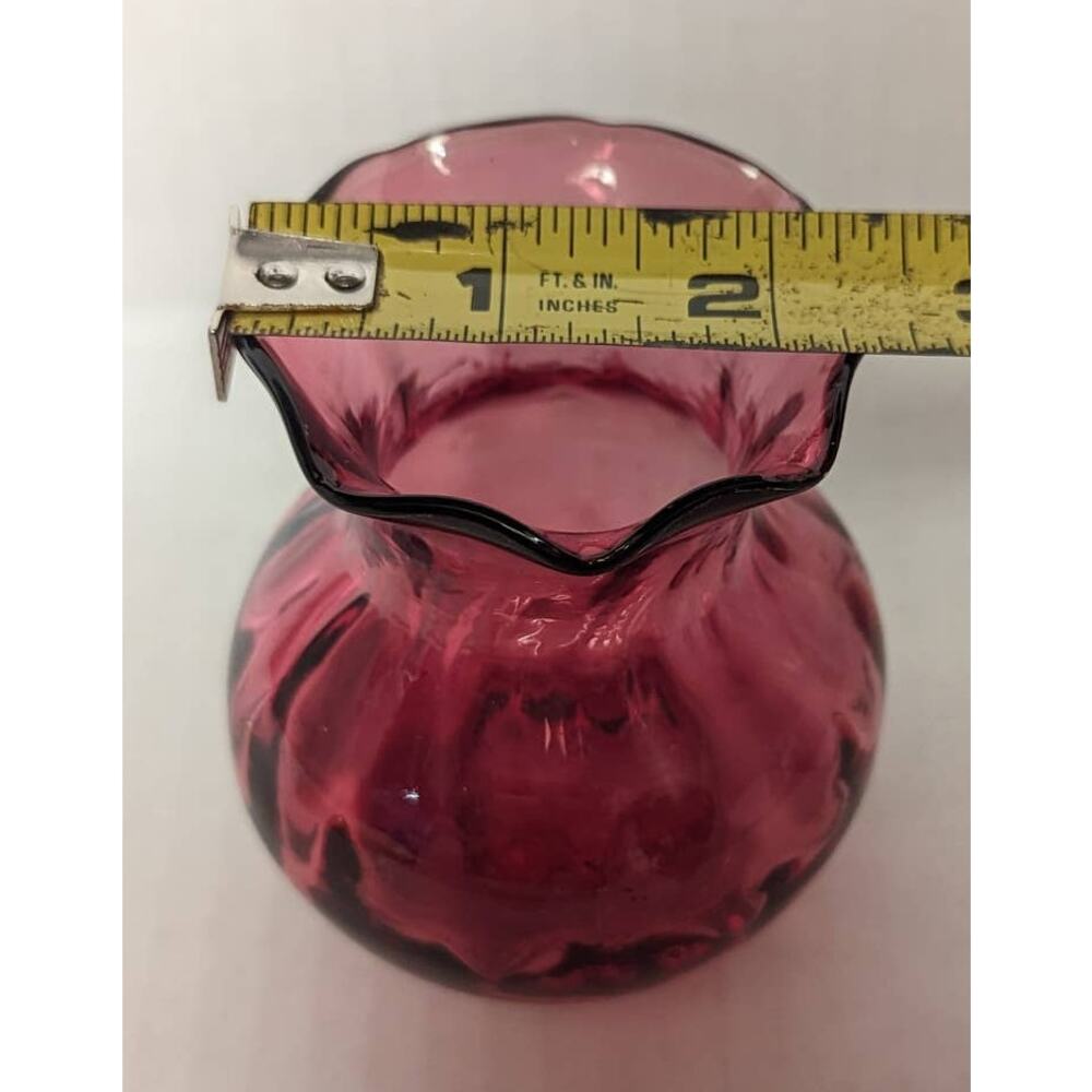 Vintage Cranberry Miniature Vase Flare Petaled Neck Pilgrim or Fenton Glass Pink - Picture 4 of 4